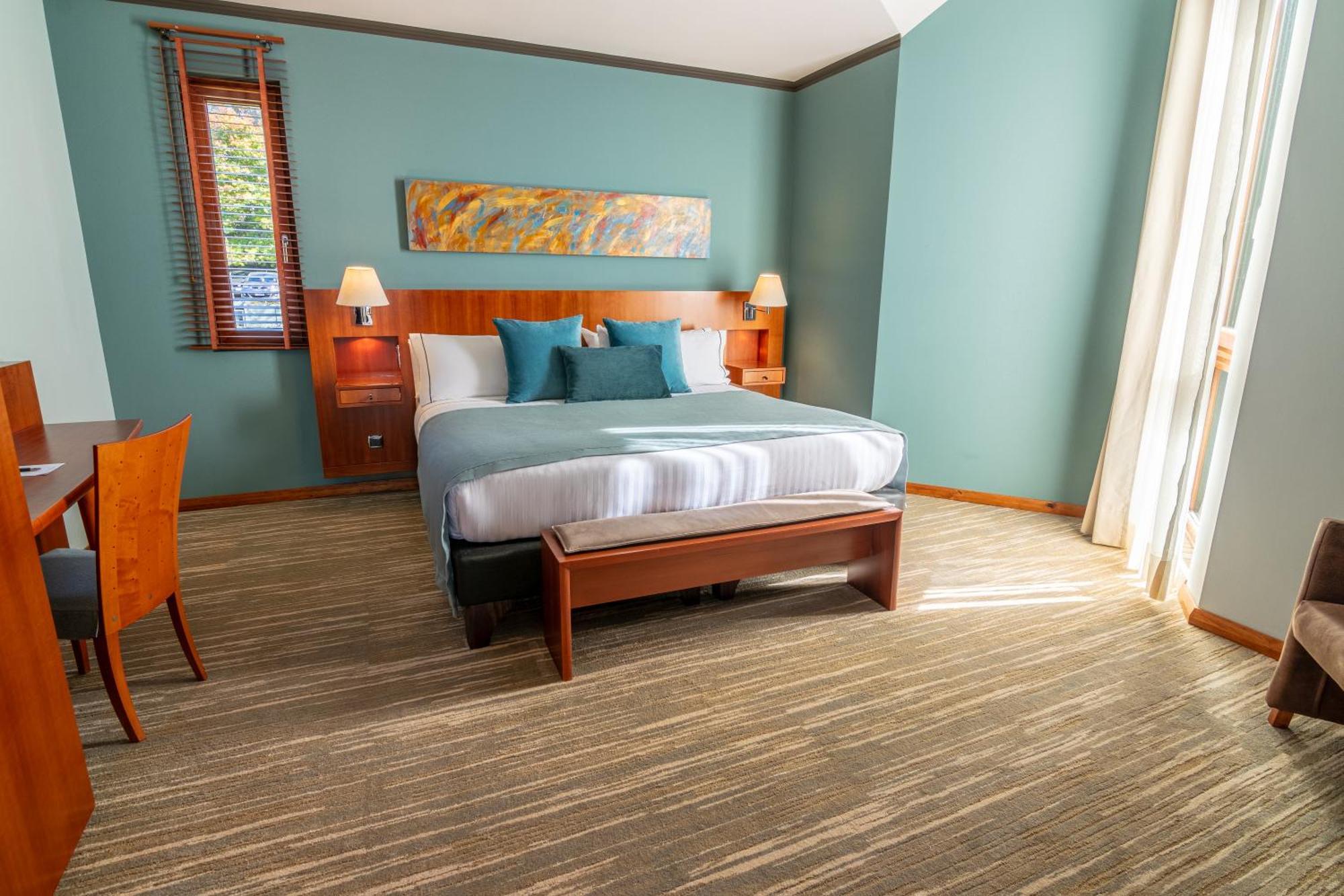 Park Lake Luxury Hotel Пукон Екстер'єр фото A bedroom at the hotel