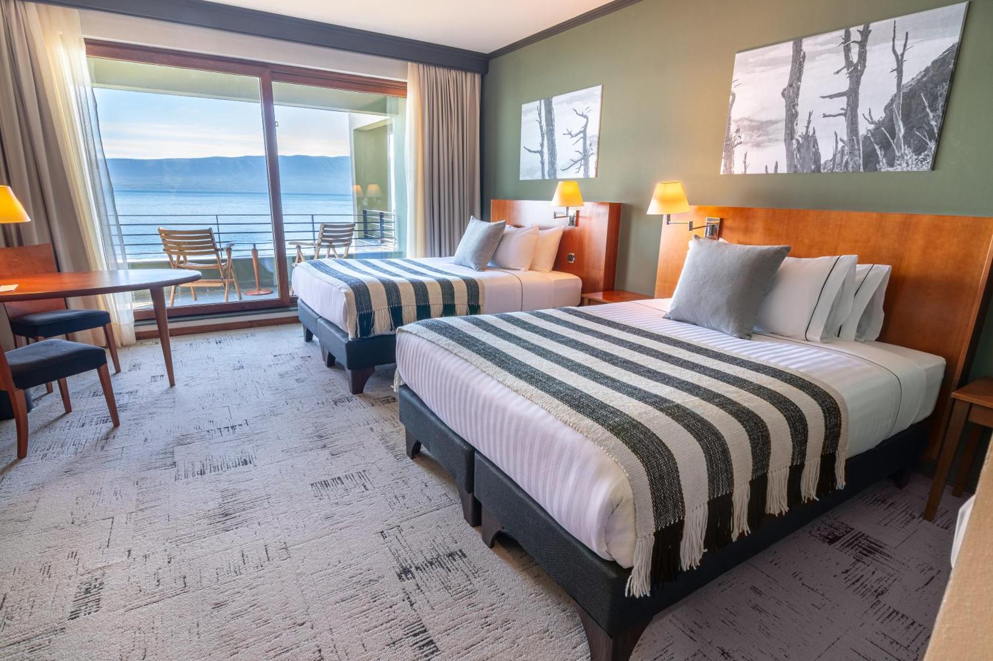 Park Lake Luxury Hotel Пукон Екстер'єр фото A room at the hotel